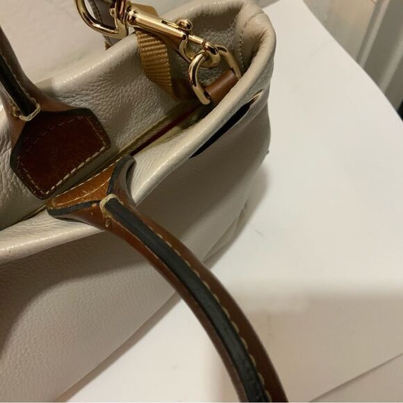 DOONEY AND BOURKE WHITE BROWN HANDBAG TASSELS - Picture 5 of 16